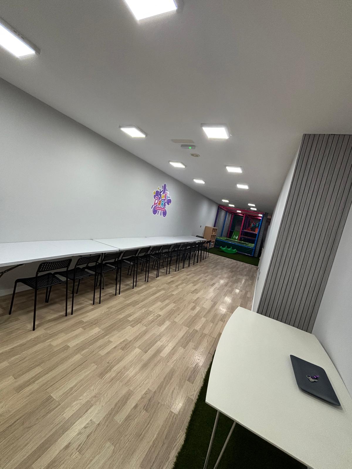 Instalaciones - Zona de mesas